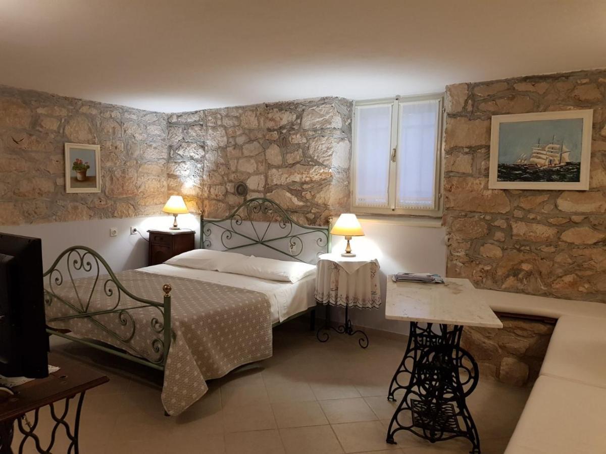 Apartments Gabri Mali Lošinj Εξωτερικό φωτογραφία